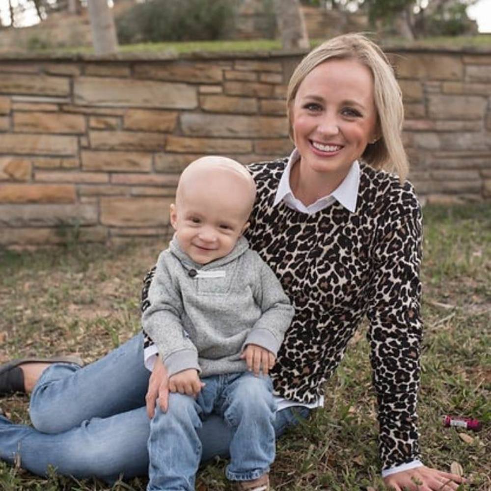 Meet your Posher, Caitlin